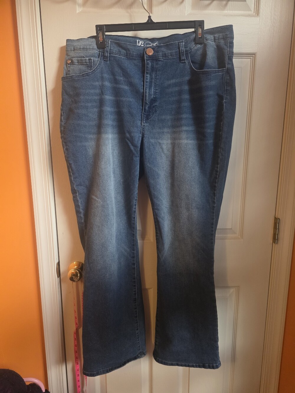 DG2 Jeans Size 20. Like New